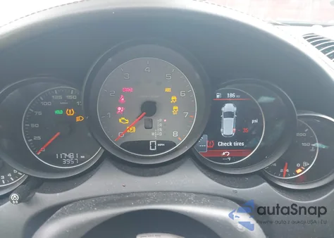 2015 Porsche Cayenne S z USA, uszkodzony, nr VIN WP1AB2A2XFLA60724